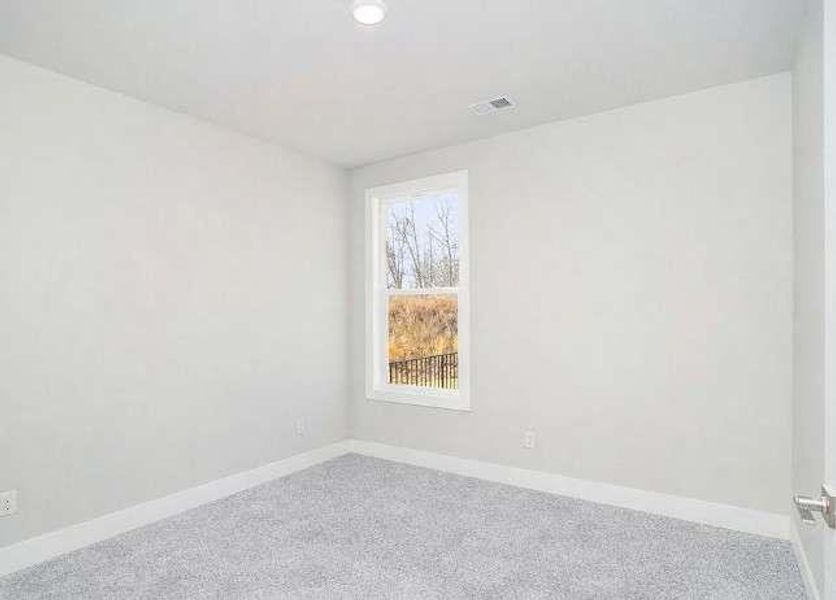 Spacious, unfurnished interior of a new home in , Stockbridge (Image 23).