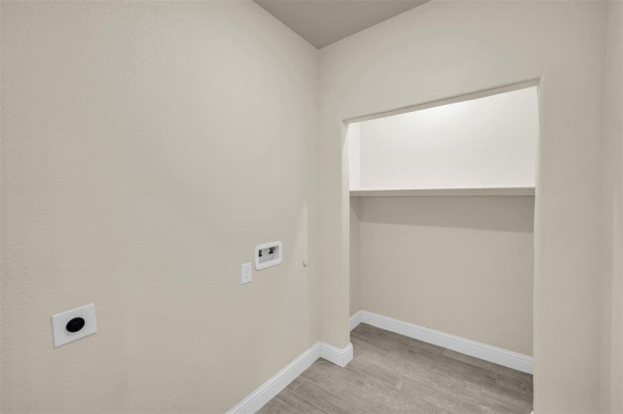Spacious, unfurnished interior of a new home in , Runaway Bay (Image 21).