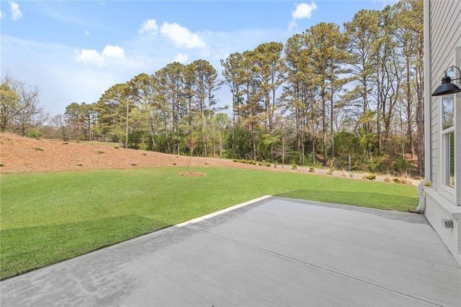 Exterior details and patio area of a home in , Gainesville (Image 37).