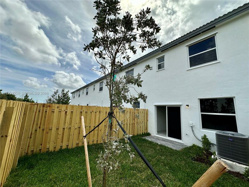 Exterior details and patio area of a home in , Homestead (Image 16).