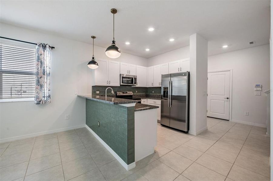 Furnished interior view inside a new home in , Land O' Lakes (Image 5).