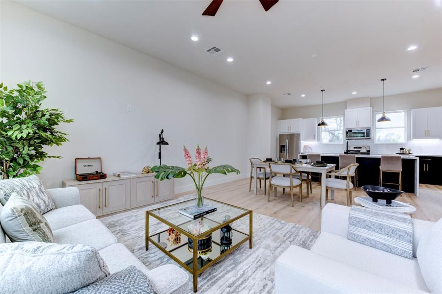 Furnished interior view inside a new home in , Houston (Image 17). Furnished interior view inside a new home in , Houston (Image 17).