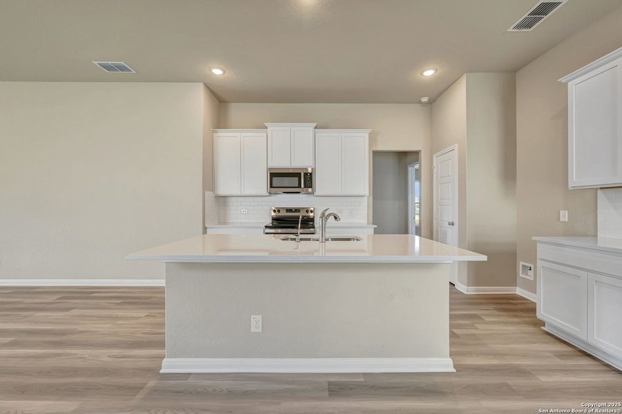 Furnished interior view inside a new home in Park Place, New Braunfels (Image 11).