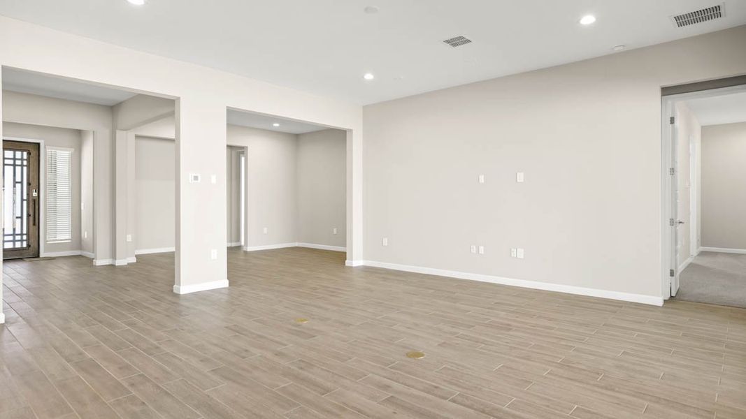 Spacious, unfurnished interior of a new home in Zanjero Pass, Waddell (Image 31).