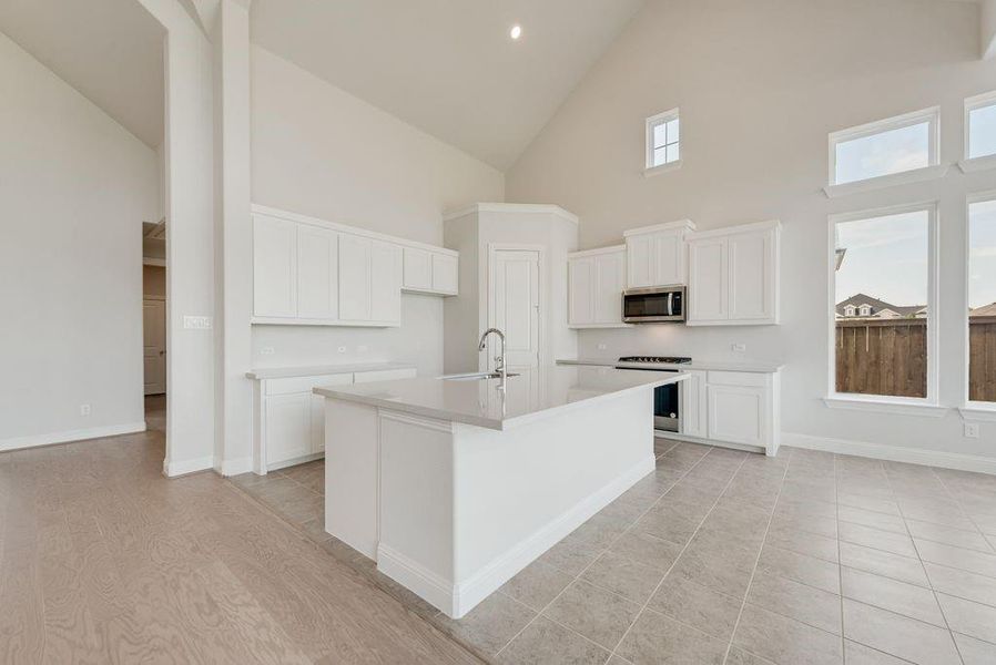 Furnished interior view inside a new home in Breezy Hill, Rockwall (Image 5). Furnished interior view inside a new home in Breezy Hill, Rockwall (Image 5).