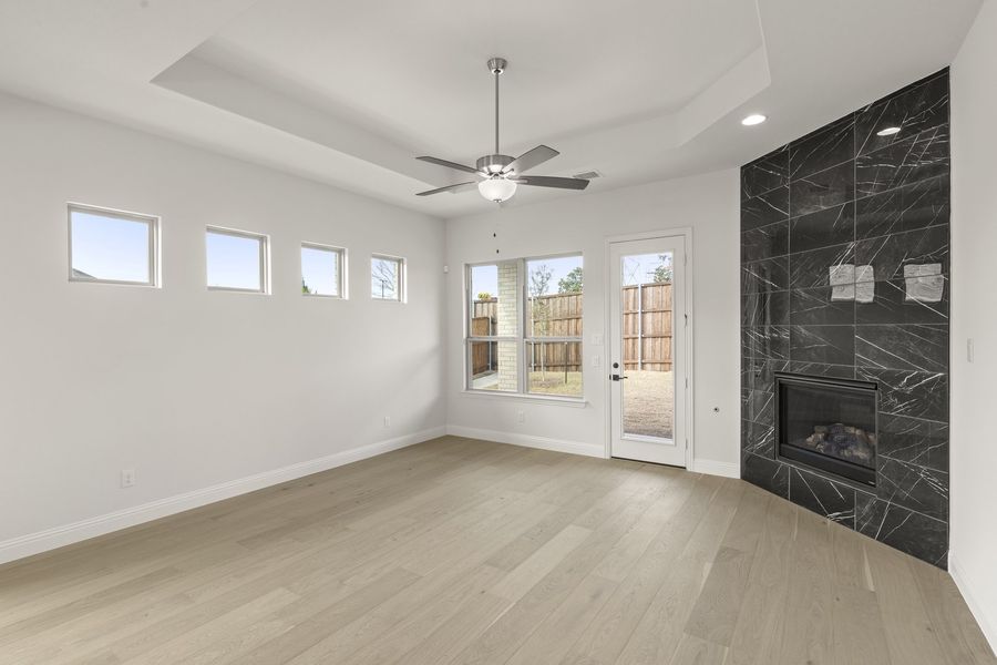 Representative unfurnished interior of a home built from the Crockett by Windsor Homes in Anna Town Square, Anna (Image 24).