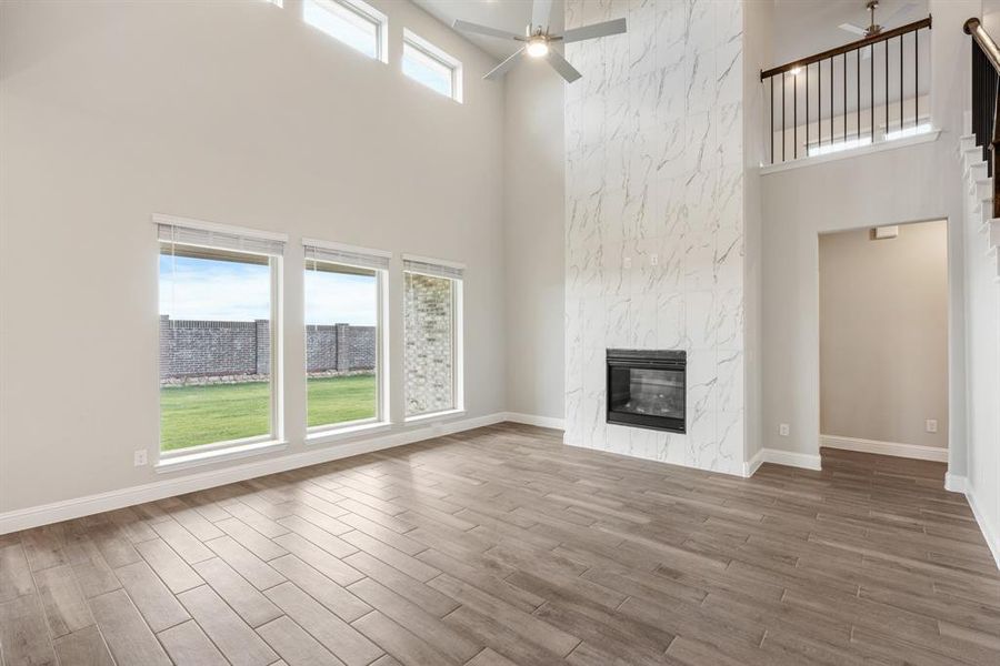 Spacious, unfurnished interior of a new home in Sonoma Verde, McLendon-Chisholm (Image 28).