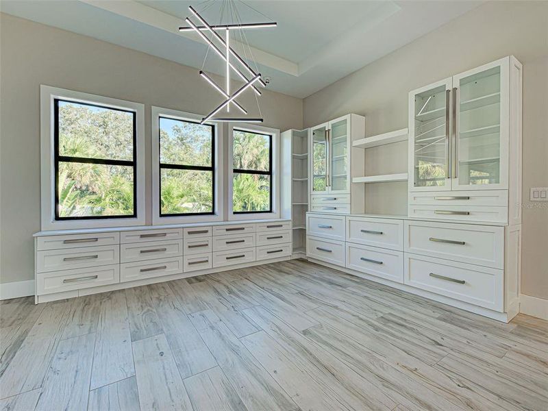 Spacious, unfurnished interior of a new home in , North Port (Image 39).