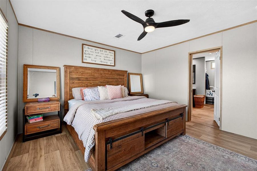 Furnished interior view inside a new home in , Ponder (Image 14).