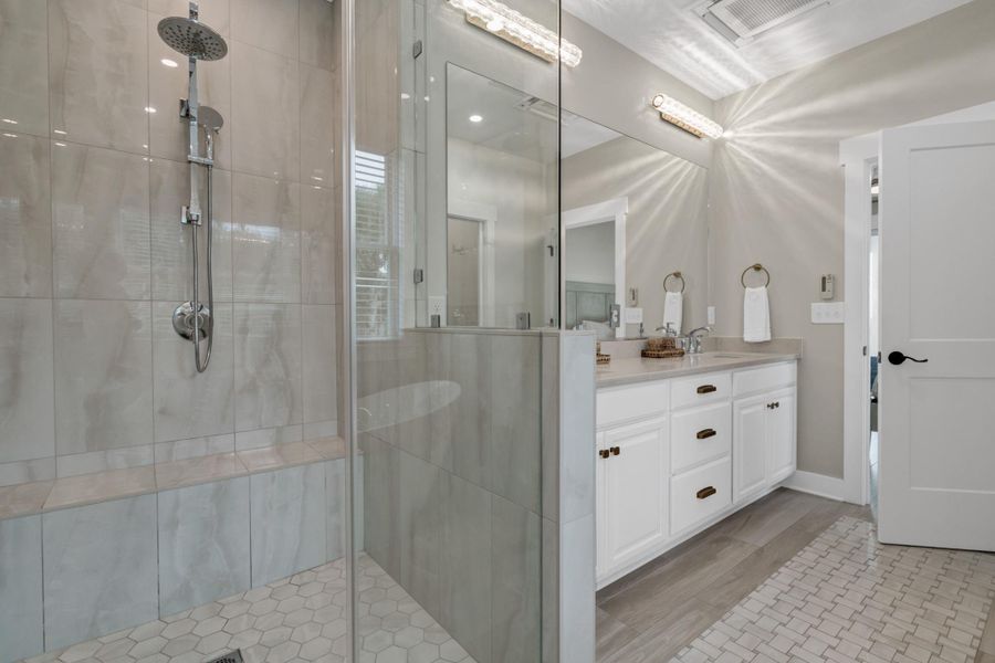 Furnished interior view inside a new home in , Edisto Island (Image 9).