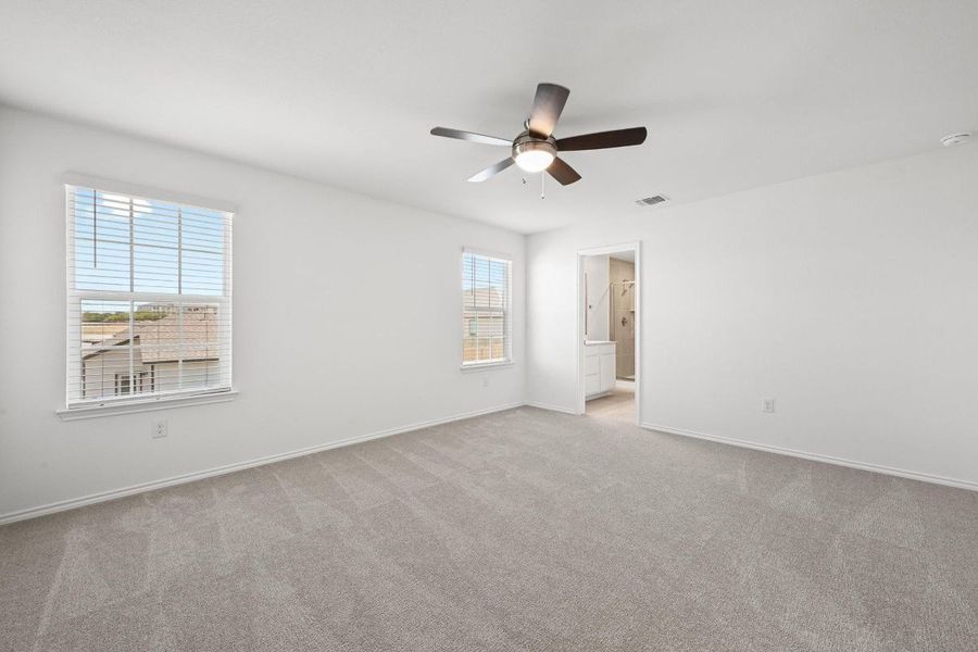 Spacious, unfurnished interior of a new home in Creekside at Estancia, Austin (Image 25). Spacious, unfurnished interior of a new home in Creekside at Estancia, Austin (Image 25).