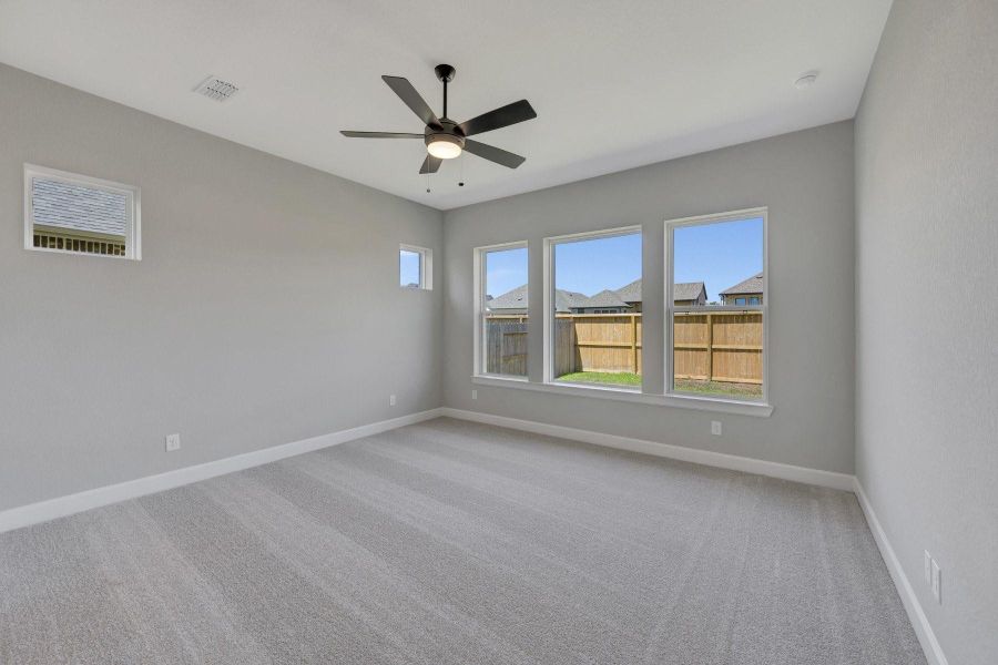 Spacious, unfurnished interior of a new home in Grand Central Park - Ascent Collection, Conroe (Image 20). Spacious, unfurnished interior of a new home in Grand Central Park - Ascent Collection, Conroe (Image 20).