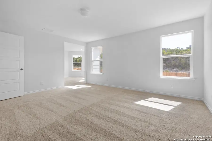 Spacious, unfurnished interior of a new home in Hidden Bluffs at TRP, San Antonio (Image 9). Spacious, unfurnished interior of a new home in Hidden Bluffs at TRP, San Antonio (Image 9).