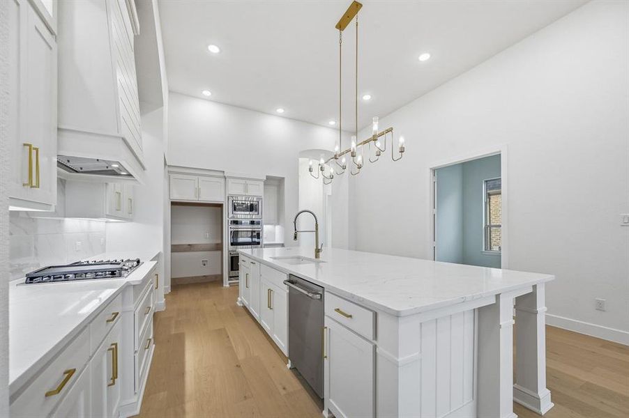 Furnished interior view inside a new home in Saddle Star Estates, Rockwall (Image 10). Furnished interior view inside a new home in Saddle Star Estates, Rockwall (Image 10).