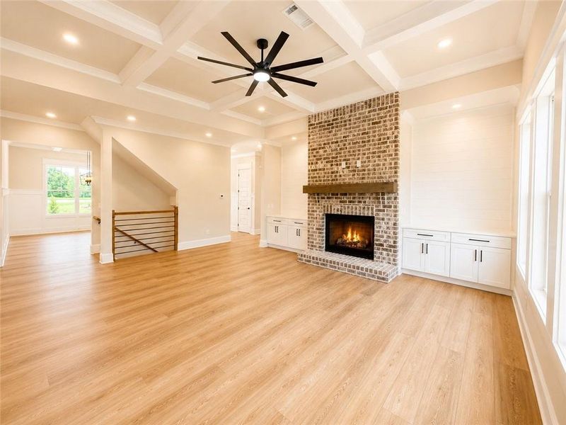 Spacious, unfurnished interior of a new home in , Jefferson (Image 41).