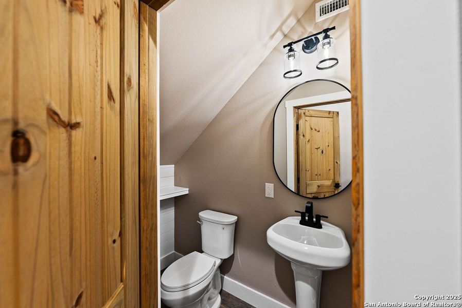 Image 49 of a home in .