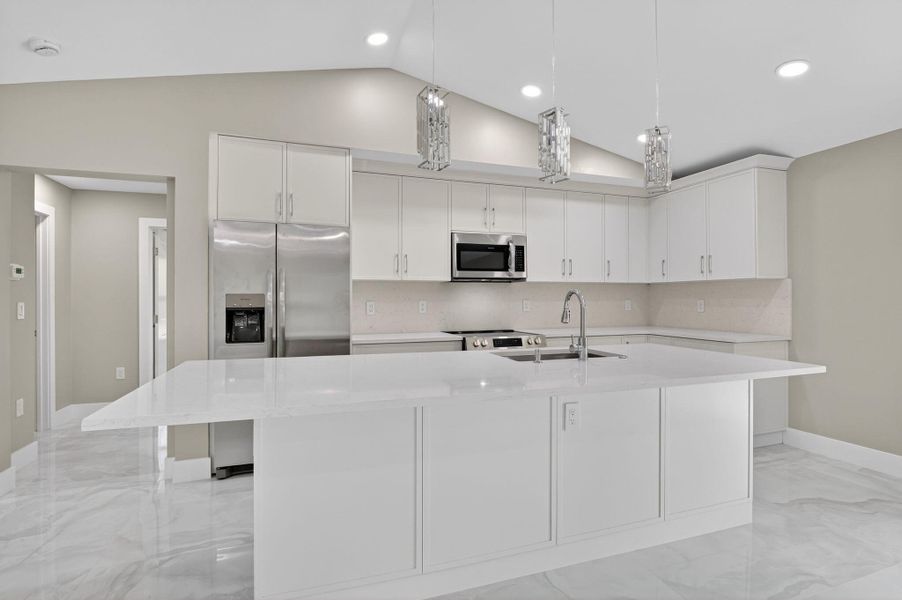 65-web-or-mls-P1171218