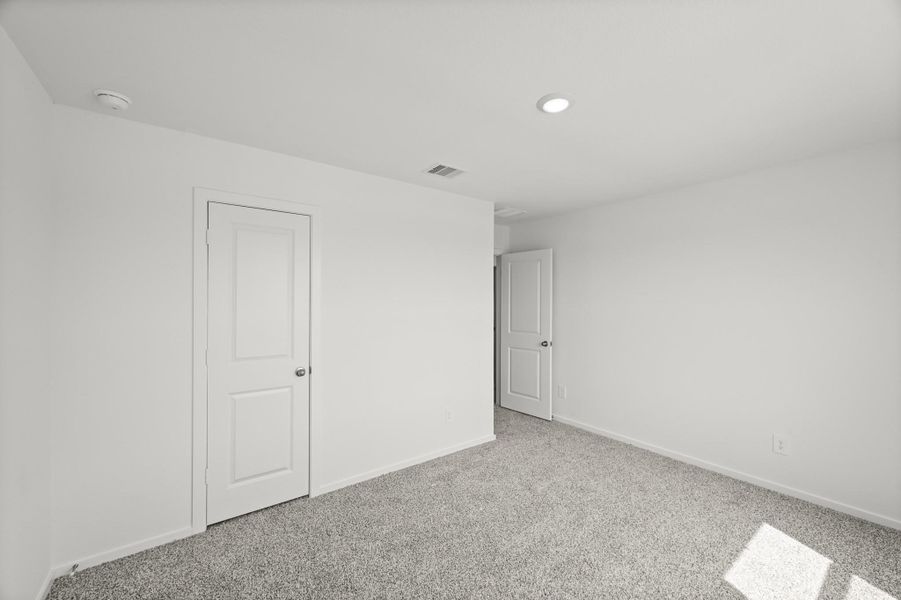 Spacious, unfurnished interior of a new home in Grand Pines, Magnolia (Image 21).