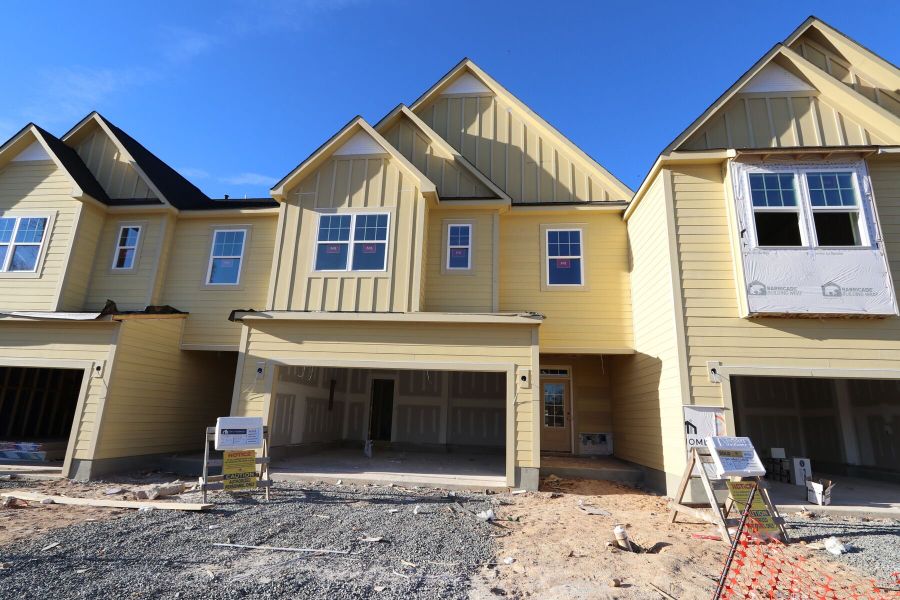 Front Exterior Front Exterior