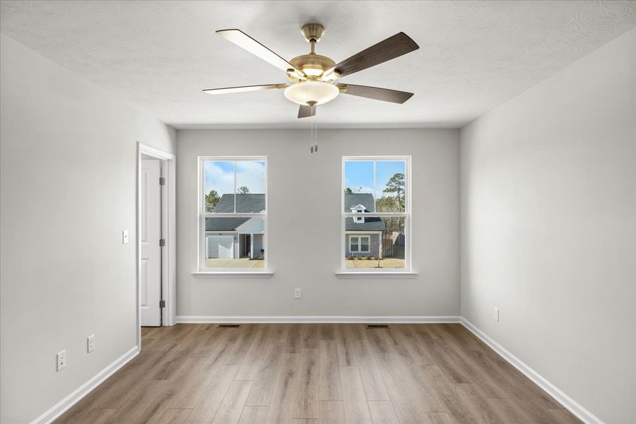 Spacious, unfurnished interior of a new home in Windsor, North Augusta (Image 20).