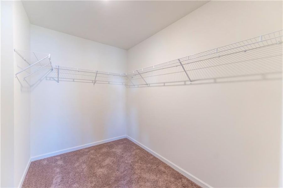 Image 27 of a home in .