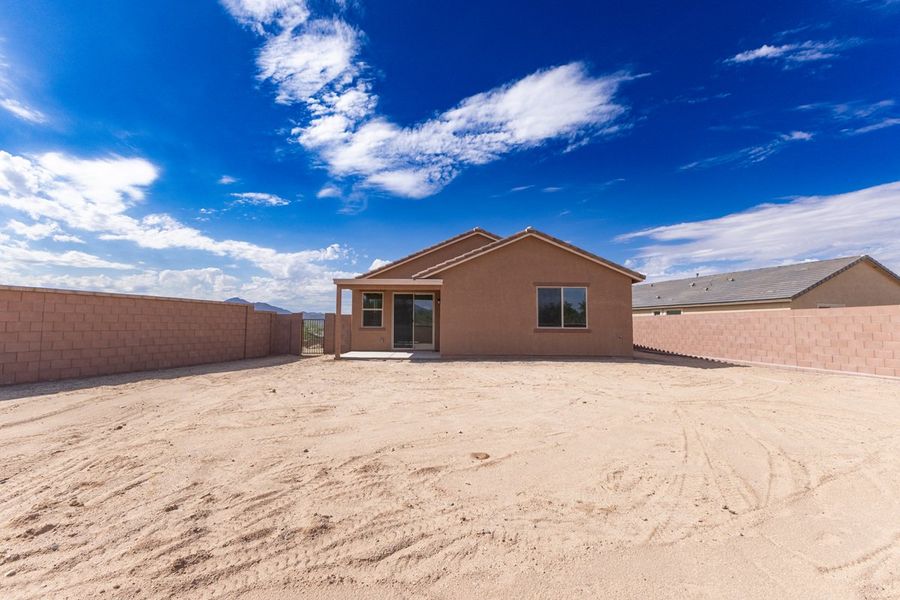 Exterior details and patio area of a home in Colina de Anza Traditions, Tucson (Image 2). Exterior details and patio area of a home in Colina de Anza Traditions, Tucson (Image 2).