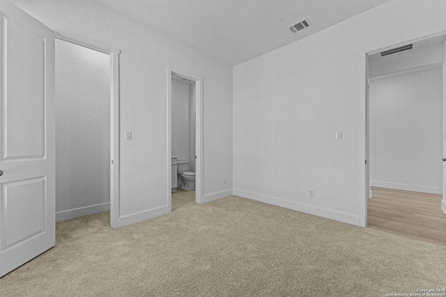 Spacious, unfurnished interior of a new home in , New Braunfels (Image 9). Spacious, unfurnished interior of a new home in , New Braunfels (Image 9).