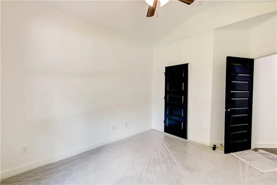 Spacious, unfurnished interior of a new home in , Villa Rica (Image 43).