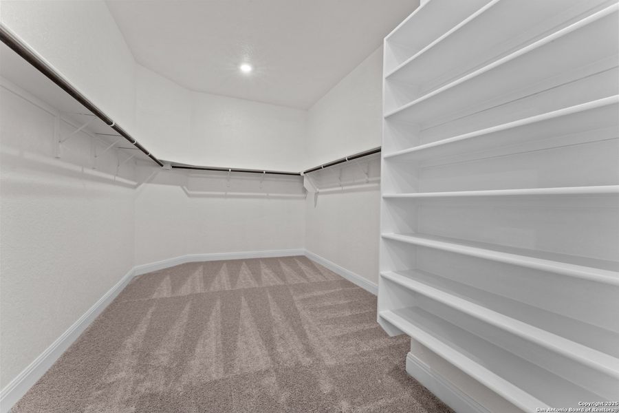 Image 38 of a home in Davis Ranch 60'. Image 38 of a home in Davis Ranch 60'.