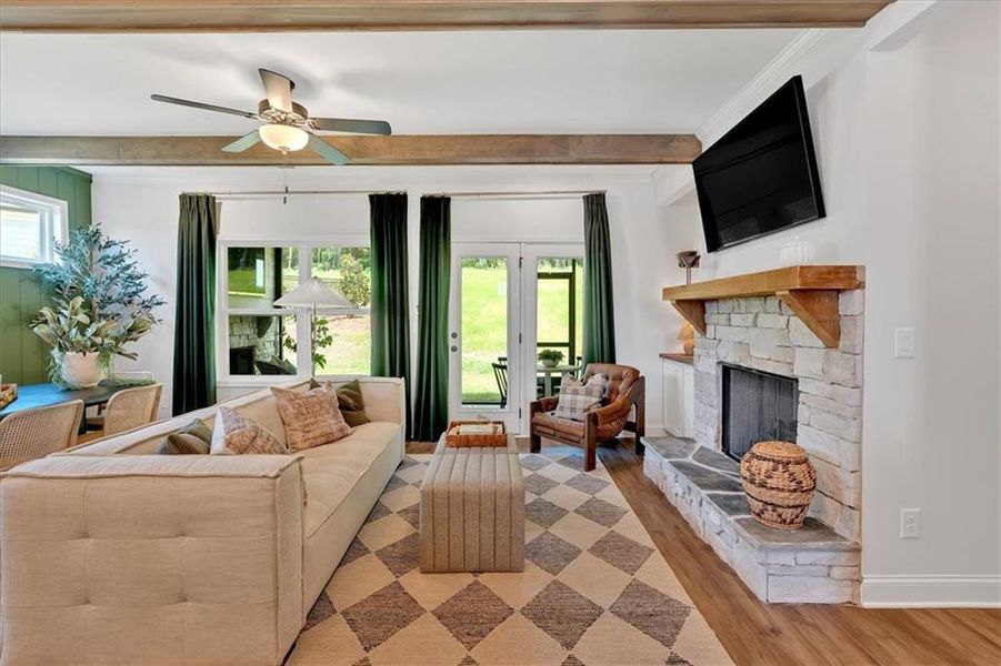 Furnished interior view inside a new home in , Villa Rica (Image 10).