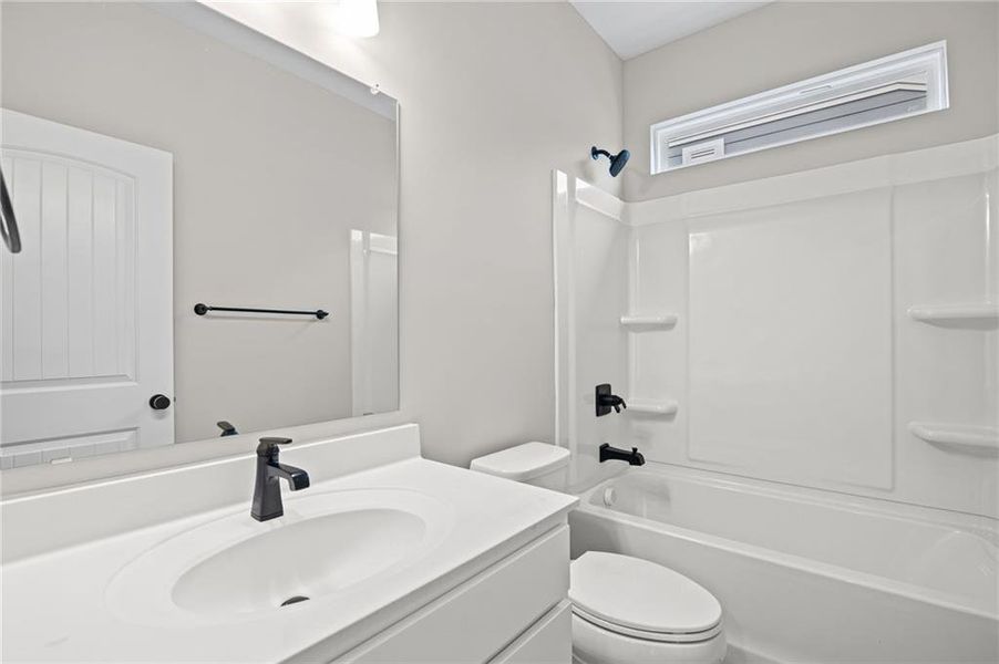 Furnished interior view inside a new home in Laurel Farms, Dallas (Image 10).