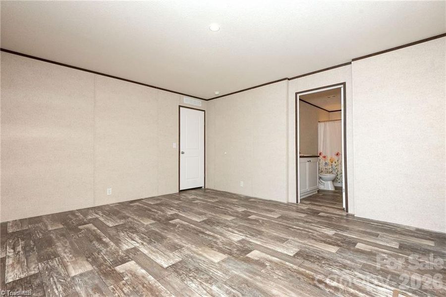 Spacious, unfurnished interior of a new home in , Morganton (Image 30). Spacious, unfurnished interior of a new home in , Morganton (Image 30).