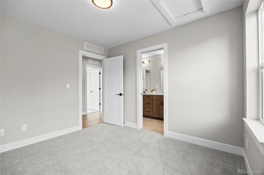 Spacious, unfurnished interior of a new home in , Denver (Image 25).