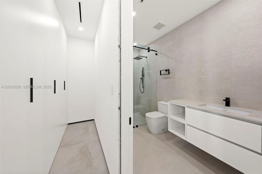 Furnished interior view inside a new home in , North Miami (Image 14).