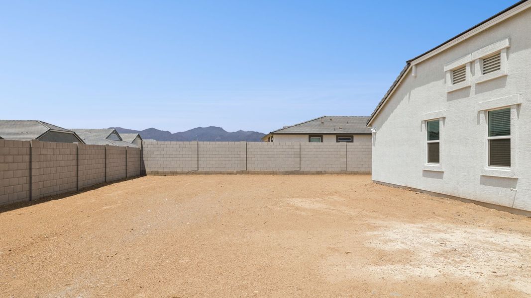 Exterior details and patio area of a home in Zanjero Pass, Waddell (Image 4).
