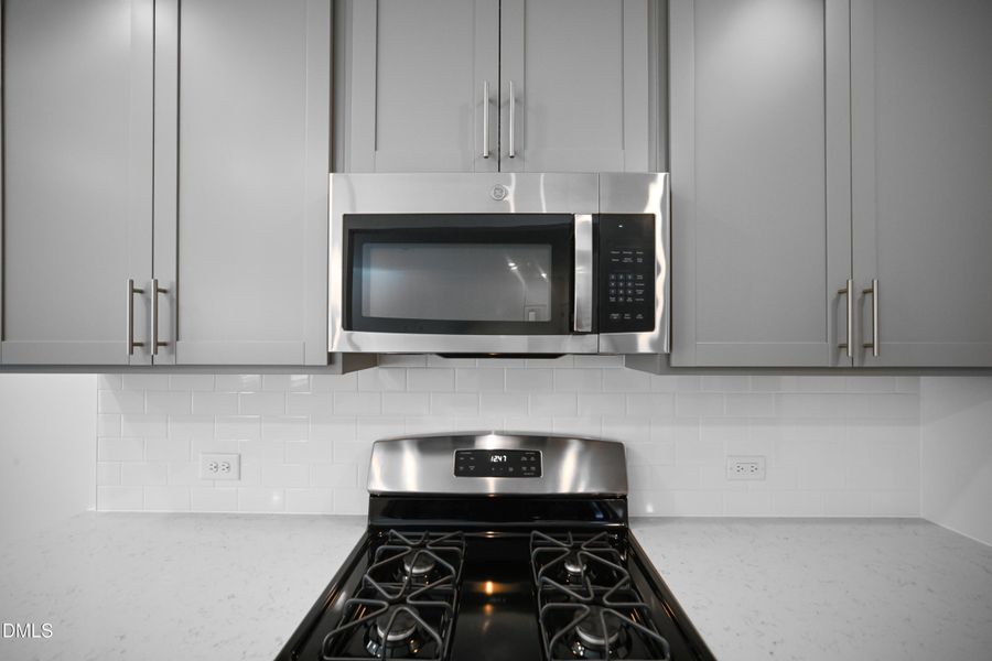 SUN_SherriDowns_Pic_Tessa-37