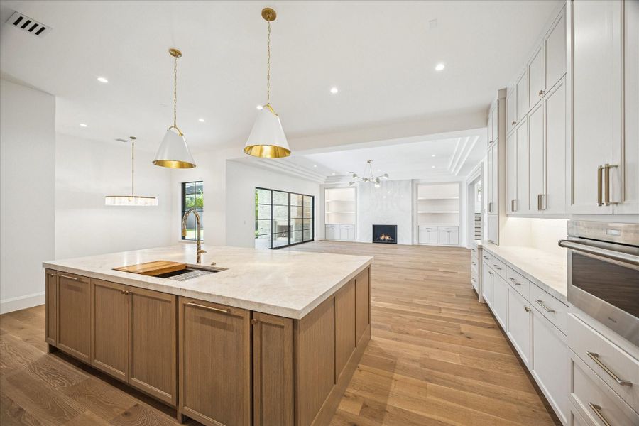 Furnished interior view inside a new home in , Houston (Image 19). Furnished interior view inside a new home in , Houston (Image 19).