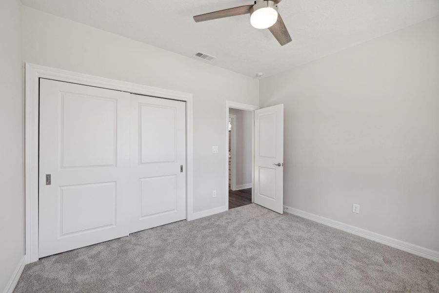 Spacious, unfurnished interior of a new home in , Livingston (Image 25).