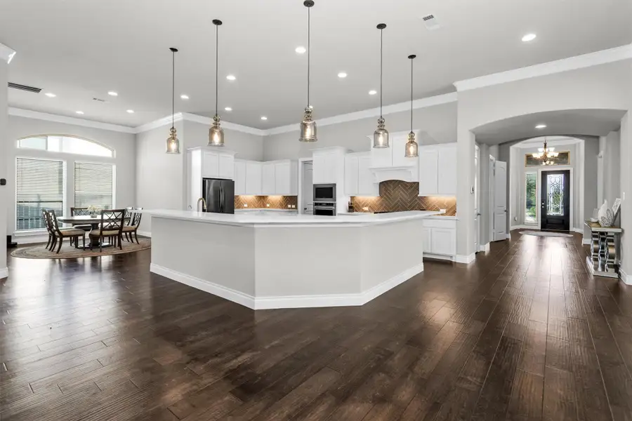 Furnished interior view inside a new home in Artavia 70′, Conroe (Image 6).