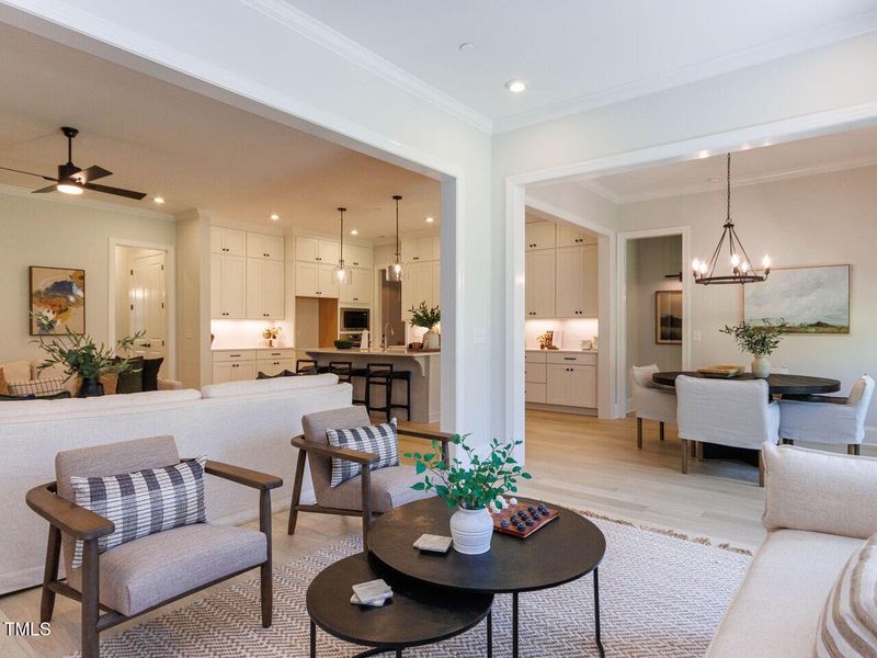 016-1280x960-living-space 016-1280x960-living-space