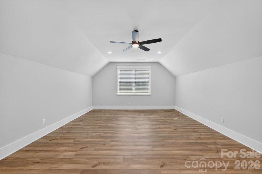 Spacious, unfurnished interior of a new home in Stoneridge Hills, Rock Hill (Image 34).