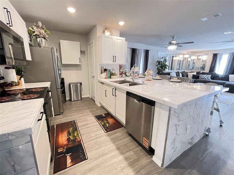 Furnished interior view inside a new home in , Chandler (Image 19).