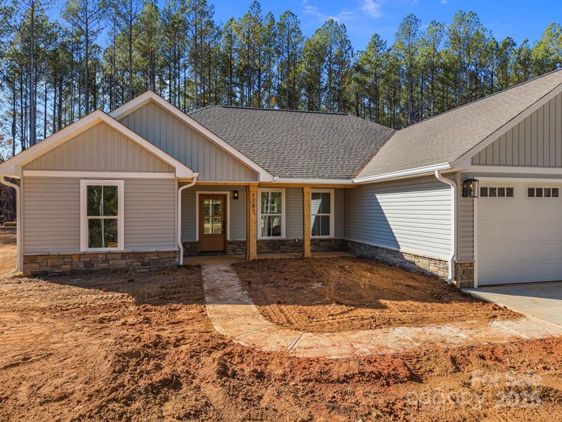 Exterior details and patio area of a home in , Lincolnton (Image 4).