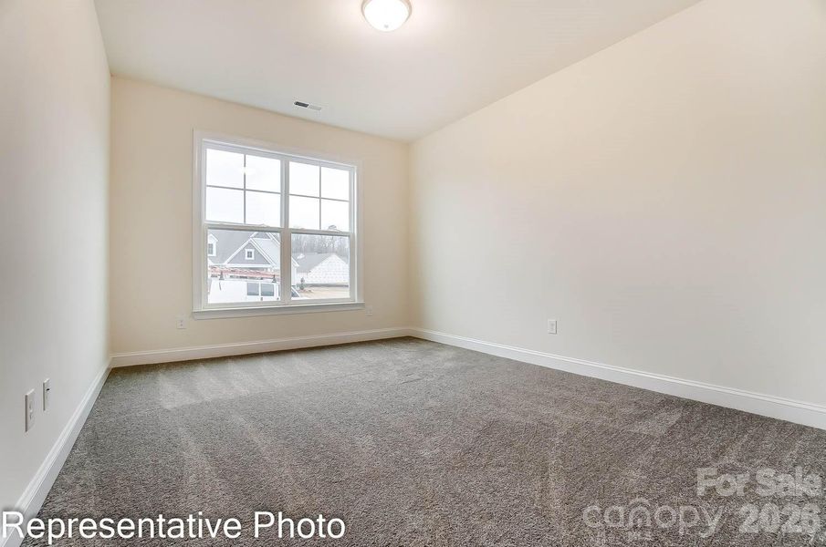 Spacious, unfurnished interior of a new home in The Enclave at Laurelbrook, Sherrills Ford (Image 14).