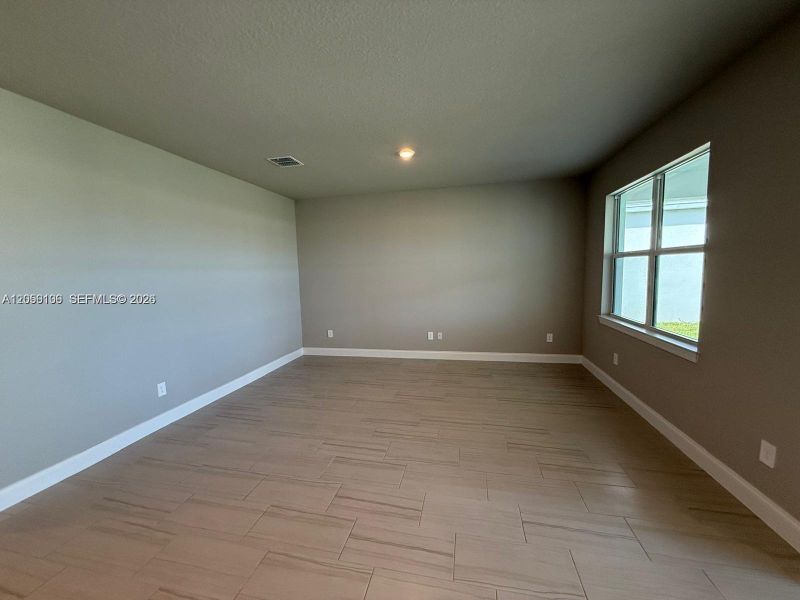 Spacious, unfurnished interior of a new home in , Port St. Lucie (Image 9). Spacious, unfurnished interior of a new home in , Port St. Lucie (Image 9).