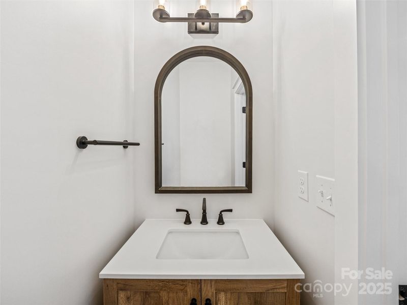 Half bath on main Half bath on main