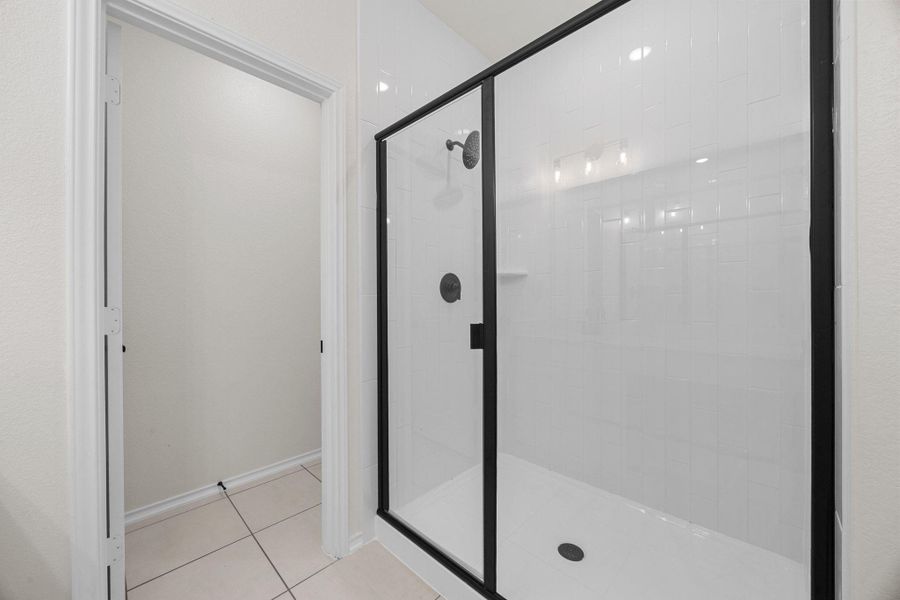 Image 30 of a home in Mustang Valley.