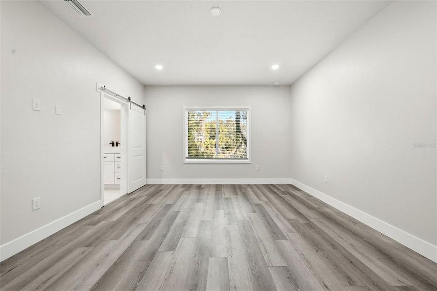 Spacious, unfurnished interior of a new home in , Orlando (Image 32). Spacious, unfurnished interior of a new home in , Orlando (Image 32).