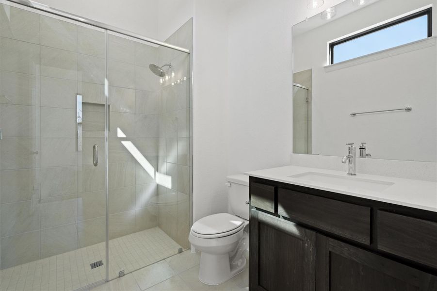 Furnished interior view inside a new home in , Georgetown (Image 21).