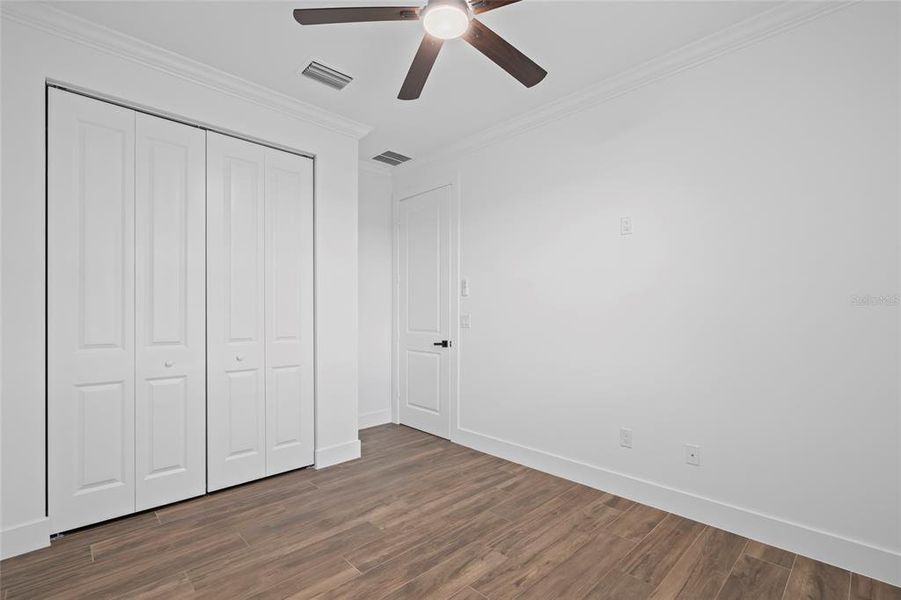 Spacious, unfurnished interior of a new home in , Okeechobee (Image 30).